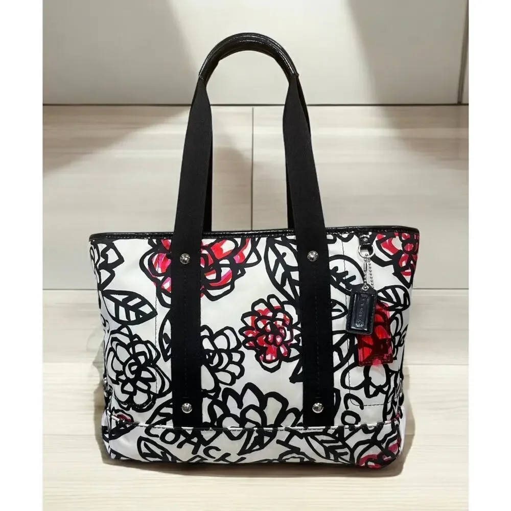 Coach F16583 Poppy Daisy Floral Graffiti Tote Bag